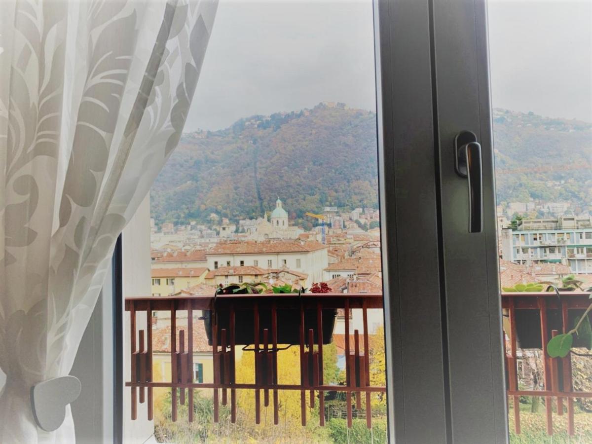 Maison 53 Incantevole Appartamento Vista Cattedrale Di Como Exteriér fotografie
